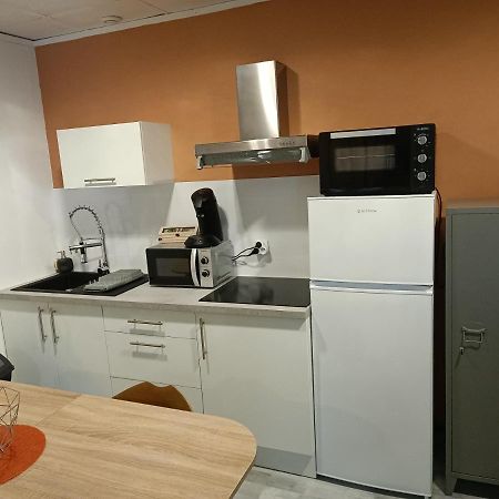 L'Annexe De L'Usine Logement Moderne De Campagne Saint-Quentin-Lamotte-Croix-au-Bailly エクステリア 写真