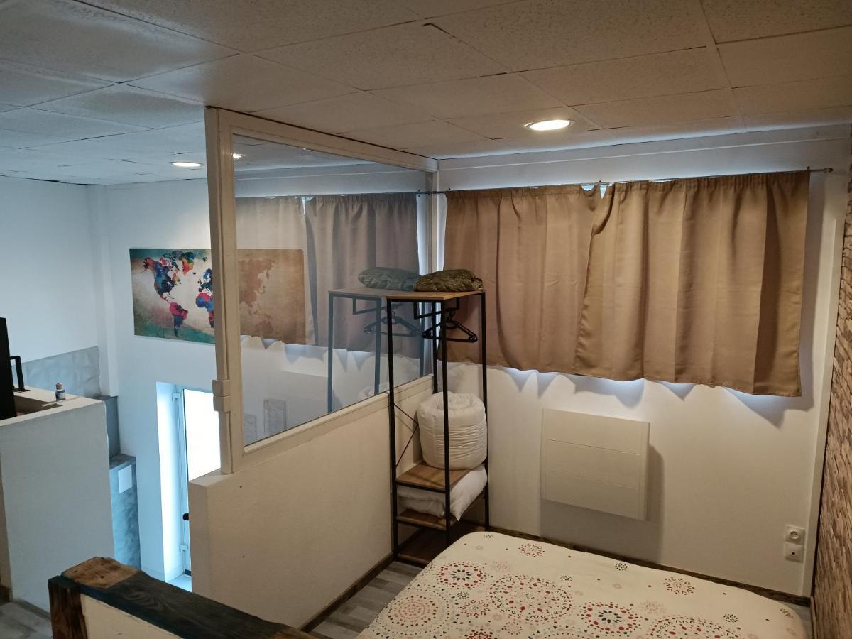 L'Annexe De L'Usine Logement Moderne De Campagne Saint-Quentin-Lamotte-Croix-au-Bailly エクステリア 写真
