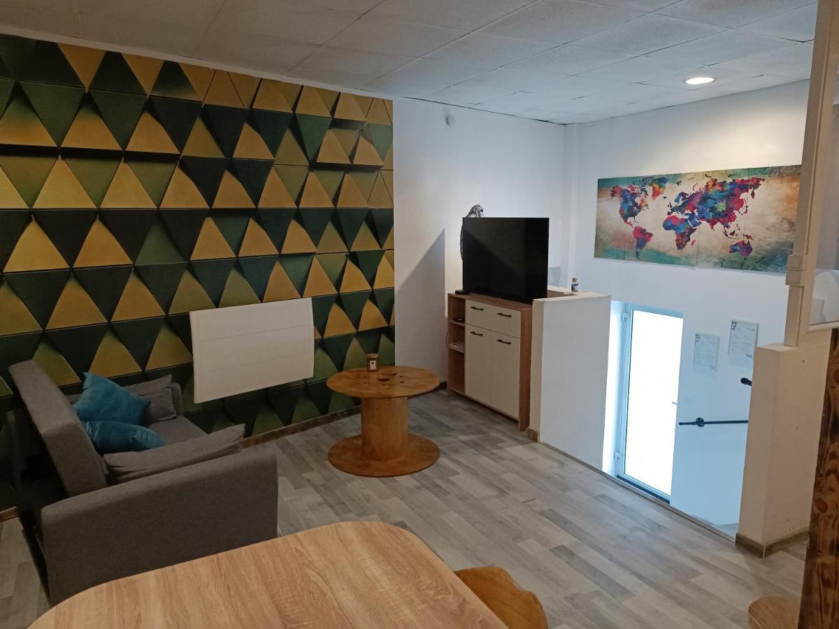 L'Annexe De L'Usine Logement Moderne De Campagne Saint-Quentin-Lamotte-Croix-au-Bailly エクステリア 写真